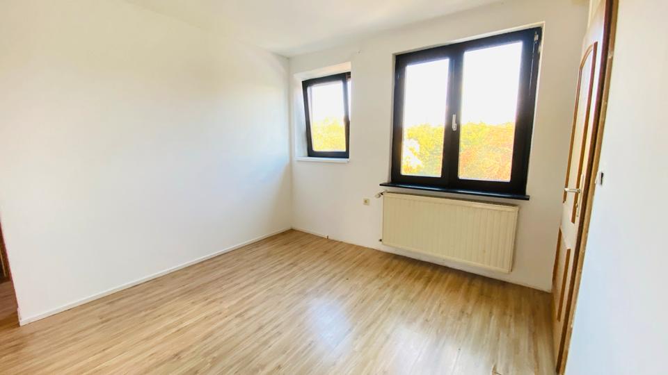 Etagenwohnung Püttlingen - 3 Zimmer, 95 m&sup2;, 630&euro; | Angebot:25834090