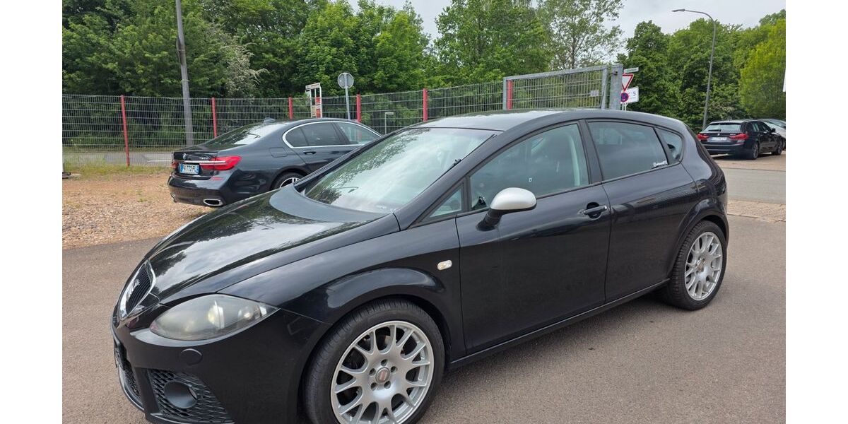 Seat Leon 277.000 km 2.490 &euro; Saarlouis 66740