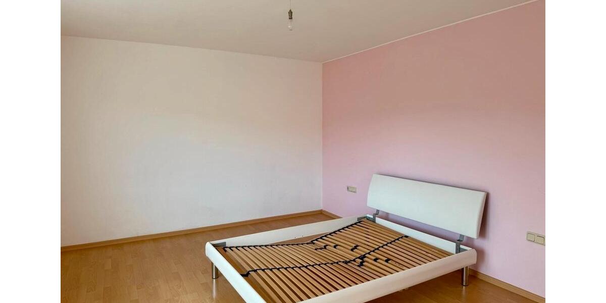 Etagenwohnung Saarbrücken Kieselhumes - 3.5 Zimmer, 86 m&sup2;, 1.080&euro; | Angebot:25568385