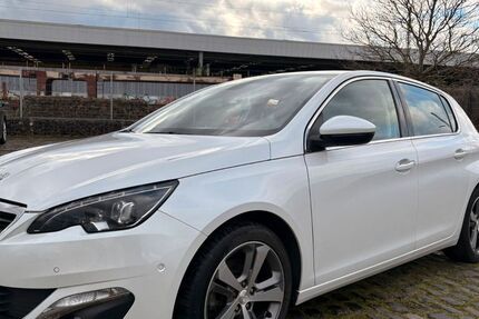 Peugeot 308 135.000 km 5.900 &euro; Saarlouis 66740