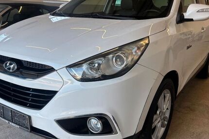 Hyundai ix35 260.000 km 3.690 &euro; Rehlingen Siersburg 66780