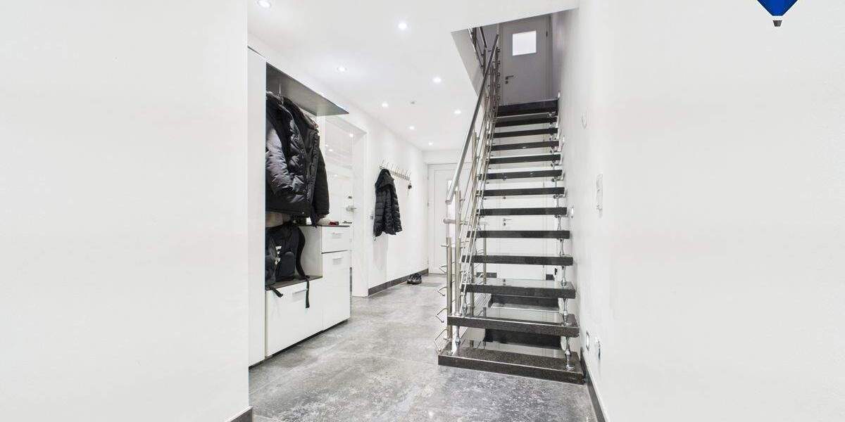 Reihenendhaus Schwalbach Hülzweiler - 6 Zimmer, 180 m&sup2;, 359.000&euro; | Angebot:25769949