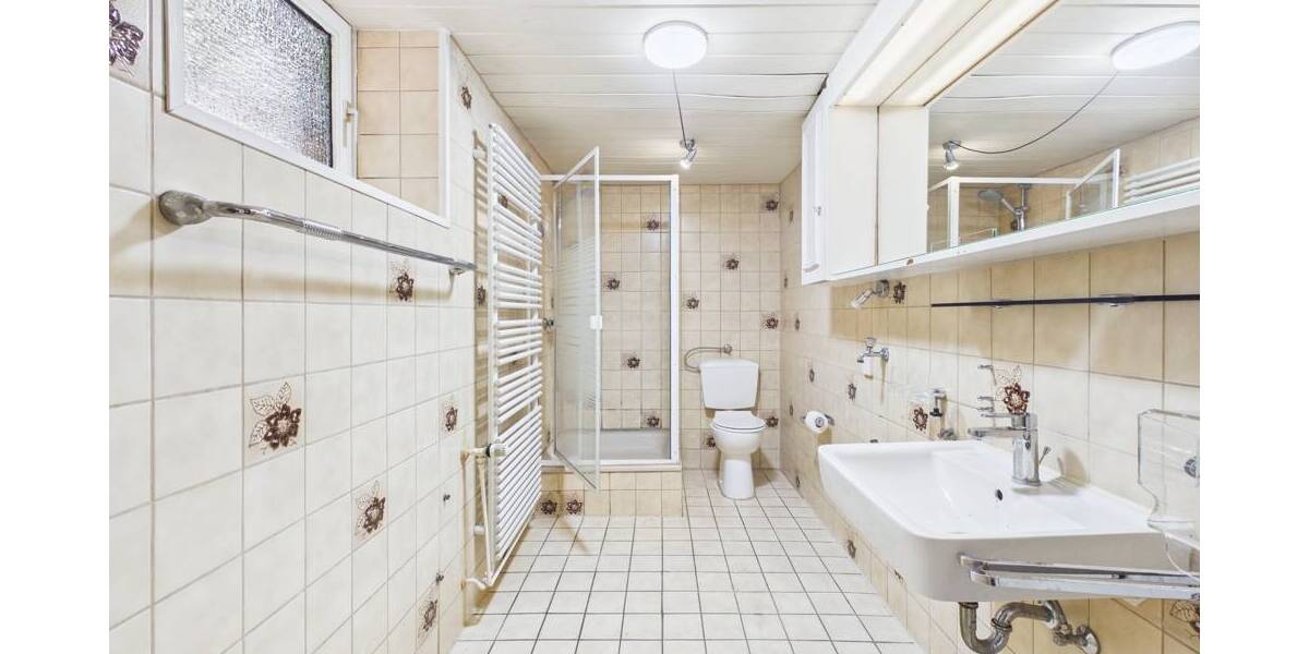 Einfamilienhaus Ottweiler / Lautenbach Lautenbach - 8 Zimmer, 174 m&sup2;, 228.000&euro; | Angebot:26514929