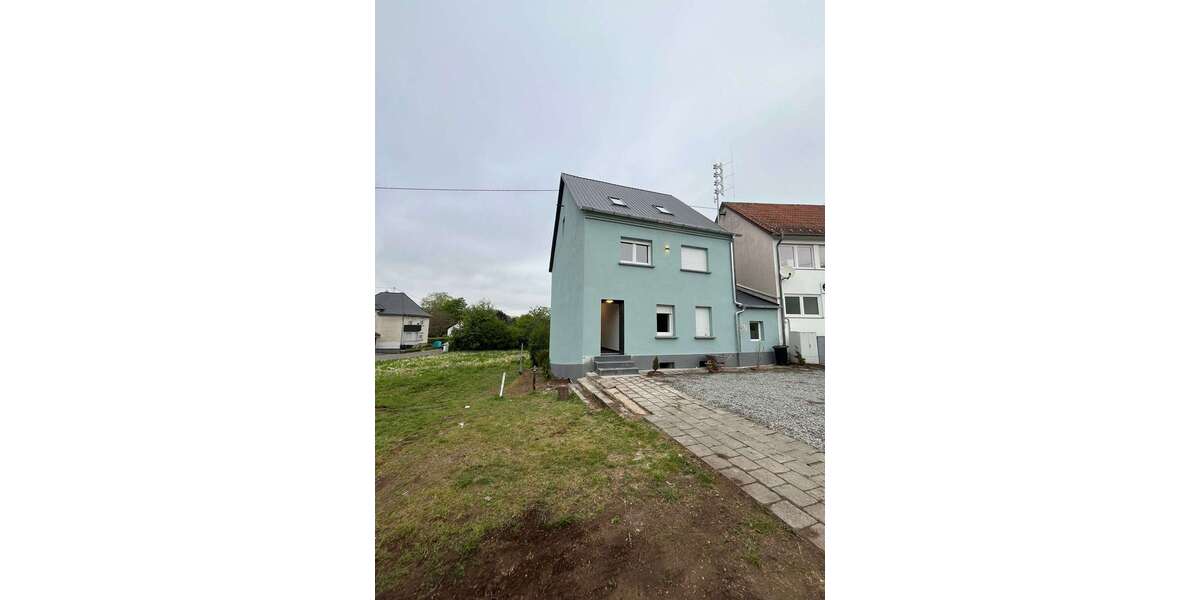 Einfamilienhaus Sankt Wendel - 8 Zimmer, 170 m&sup2;, 350.000&euro; | Angebot:26630253