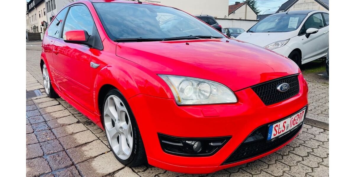Ford Focus 133.000 km 8.499 &euro; Saarlouis 66740