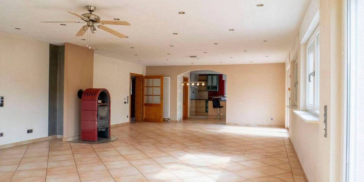 Einfamilienhaus Blieskastel Niederwürzbach - 450.000&euro; | Angebot:25667228