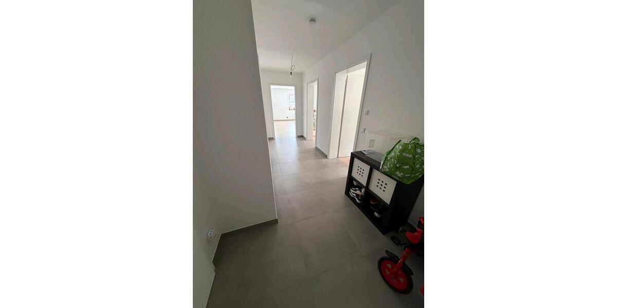 Etagenwohnung Rehlingen-Siersburg Siersburg - 3 Zimmer, 96 m&sup2;, 1.250&euro; | Angebot:26598292