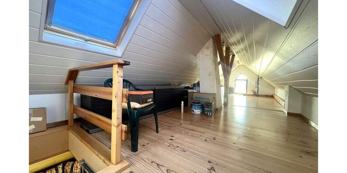 Einfamilienhaus Neunkirchen Innenstadt - 6 Zimmer, 210 m&sup2;, 395.000&euro; | Angebot:25755189