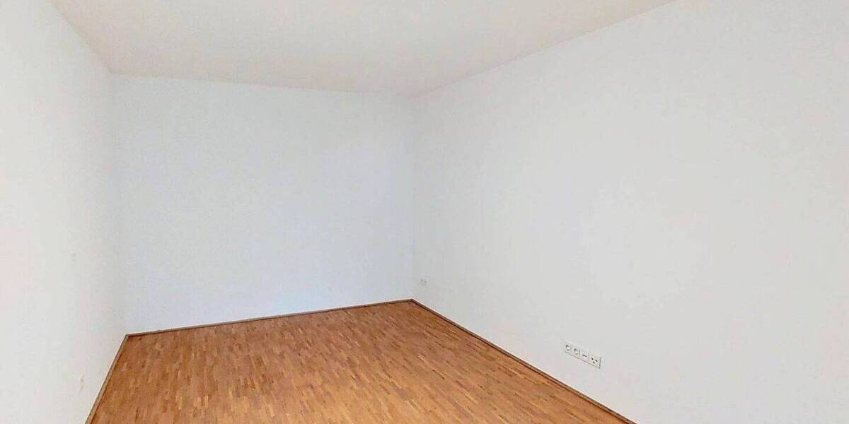 Etagenwohnung Saarbrücken St Johann - 2 Zimmer, 51 m&sup2;, 790&euro; | Angebot:26471129