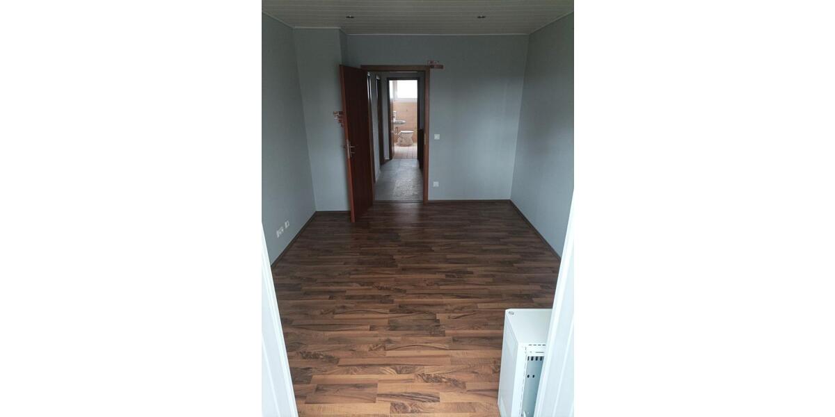 Reihenhaus Saarlouis - 5 Zimmer, 170 m&sup2;, 1.300&euro; | Angebot:26612380