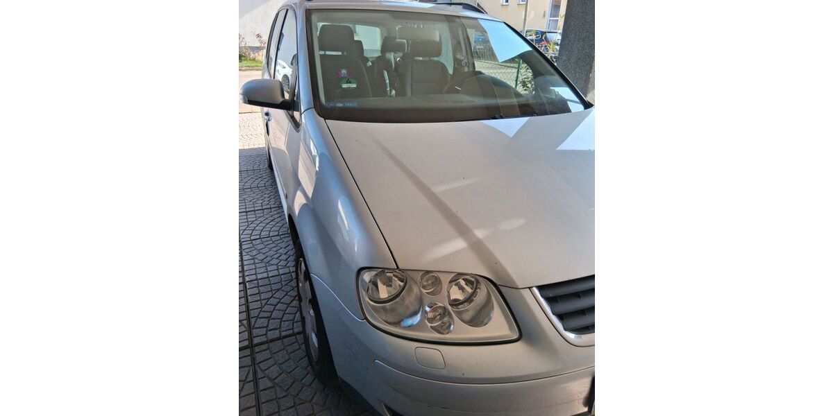 VW Touran 270.000 km 1.700 &euro; Nalbach 66809