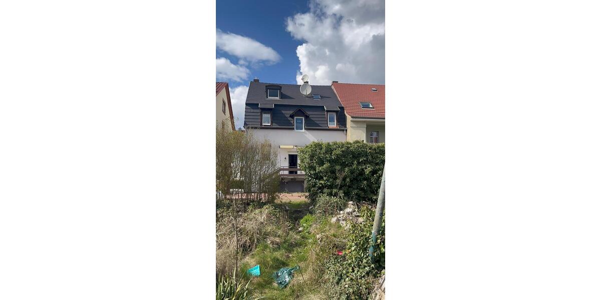Erdgeschoßwohnung Sankt Ingbert - 3 Zimmer, 90 m&sup2;, 870&euro; | Angebot:26681397