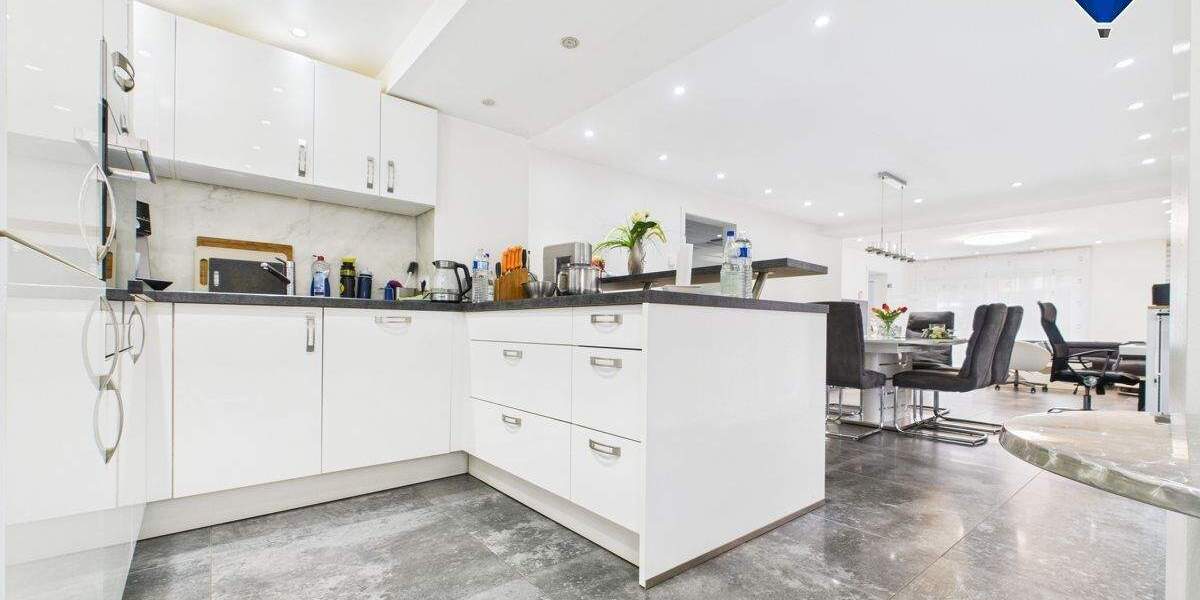 Reihenendhaus Schwalbach Hülzweiler - 6 Zimmer, 180 m&sup2;, 359.000&euro; | Angebot:25769949