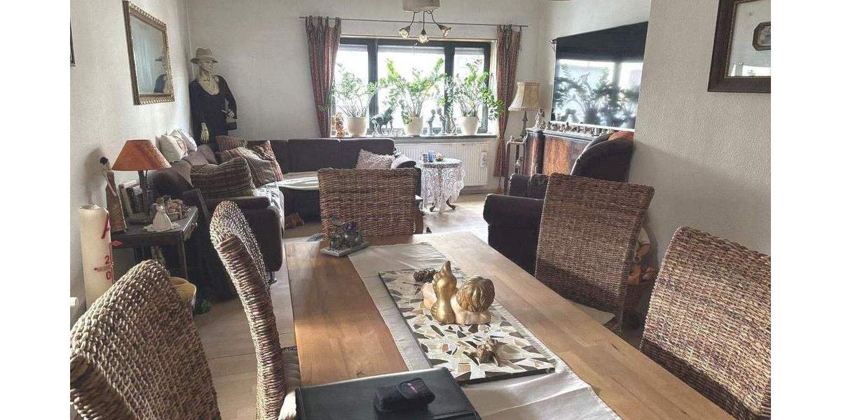 Einfamilienhaus Schwalbach Hülzweiler - 5 Zimmer, 123 m&sup2;, 129.000&euro; | Angebot:25667219
