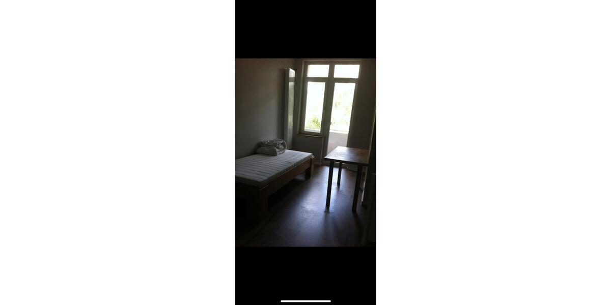 Etagenwohnung Saarbrücken Dudweiler - 1 Zimmer, 19 m&sup2;, 425&euro; | Angebot:26594925
