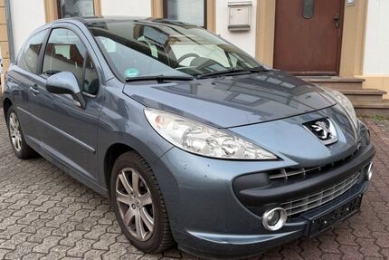 Peugeot 207 129.000 km 4.499 &euro; Saarlouis 66740