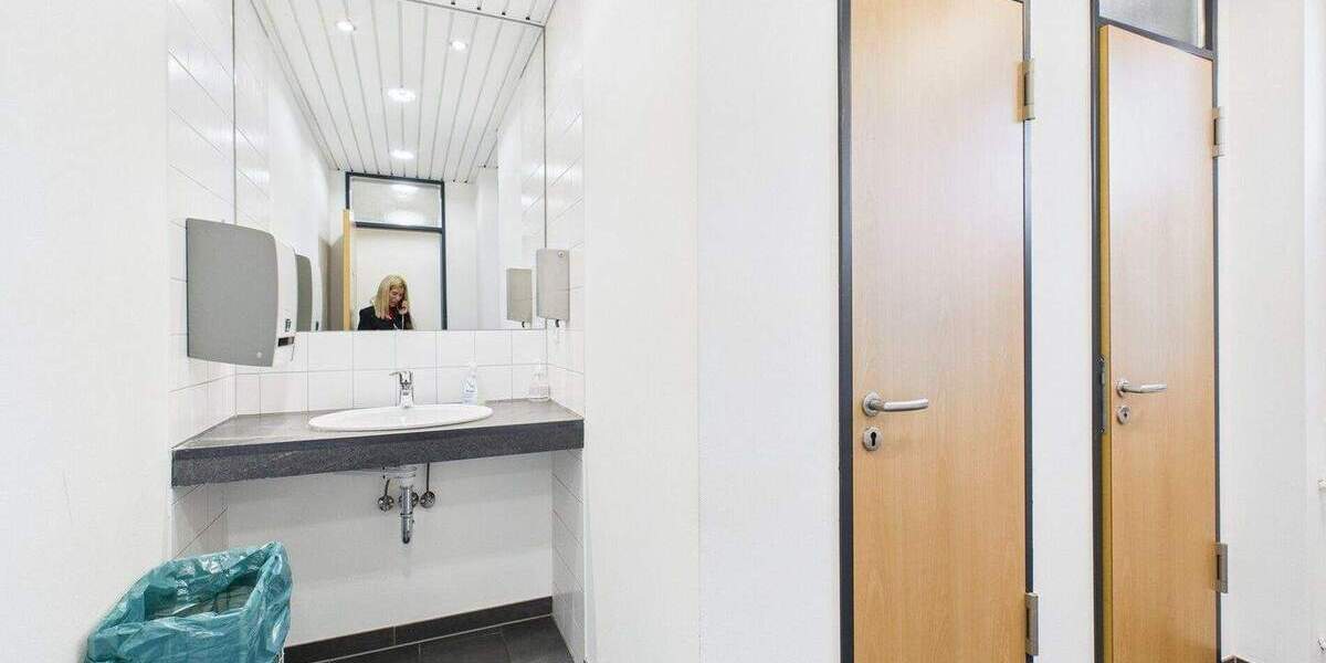 Gewerbeobjekt Saarbrücken St Johann - 9 Zimmer, 314 m&sup2;, 3.768&euro; | Angebot:25726199