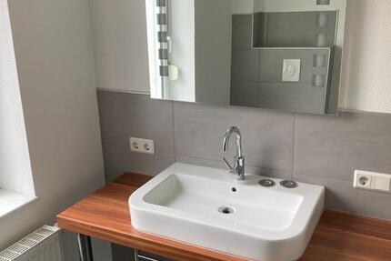 Wohnung Schiffweiler - 2.5 Zimmer, 60 m&sup2;, 550&euro; | Angebot:25908095