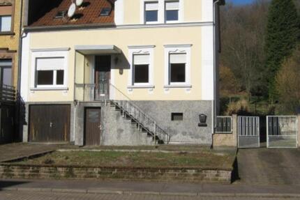 Haus Völklingen - 7 Zimmer, 178 m&sup2;, 218.000&euro; | Angebot:23684005