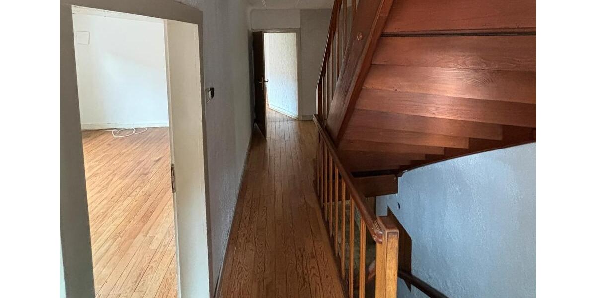 Bauernhaus, Landhaus Beckingen - 5 Zimmer, 140 m&sup2;, 140.000&euro; | Angebot:25325868