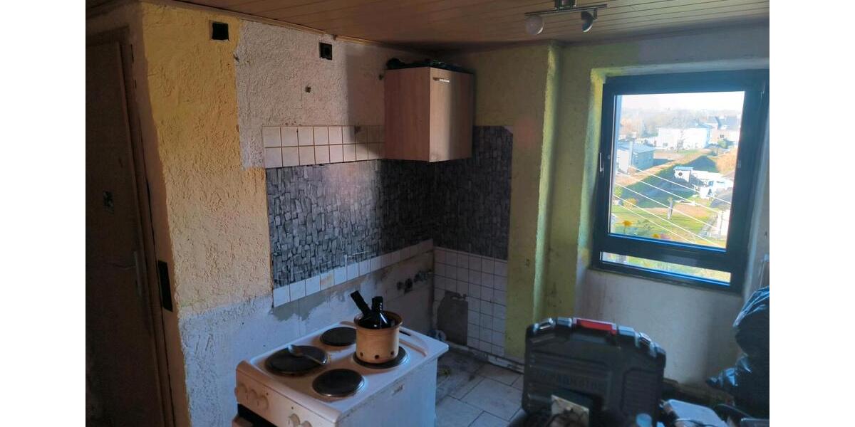 Dachgeschoßwohnung Quierschied - 2 Zimmer, 55 m&sup2;, 500&euro; | Angebot:25307880