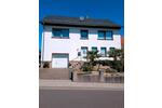 Einfamilienhaus Schiffweiler - 7 Zimmer, 180 m&sup2;, 310.000&euro; | Angebot:26522720