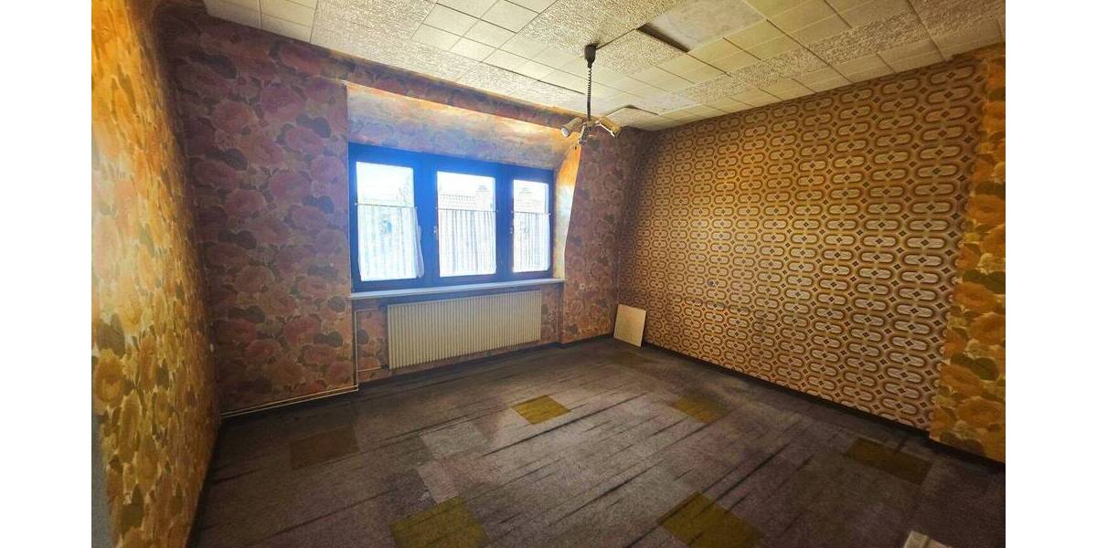 Mehrfamilienhaus, Wohnhaus Quierschied Fischbach - 1 Zimmer, 187 m&sup2;, 119.000&euro; | Angebot:25663883