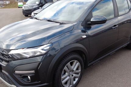 Dacia Sandero 80.000 km 13.000 &euro; Lebach 66822