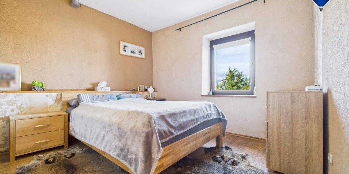 Reihenmittelhaus Mandelbachtal Ormesheim - 6 Zimmer, 170 m&sup2;, 229.000&euro; | Angebot:25673989