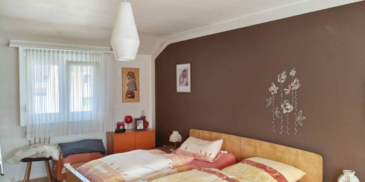 Etagenwohnung Zweibrücken - 4 Zimmer, 100 m&sup2;, 135.000&euro; | Angebot:25736625