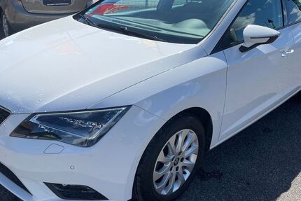 Seat Leon 61.000 km 10.900 &euro; Kirkel-Limbach 66459