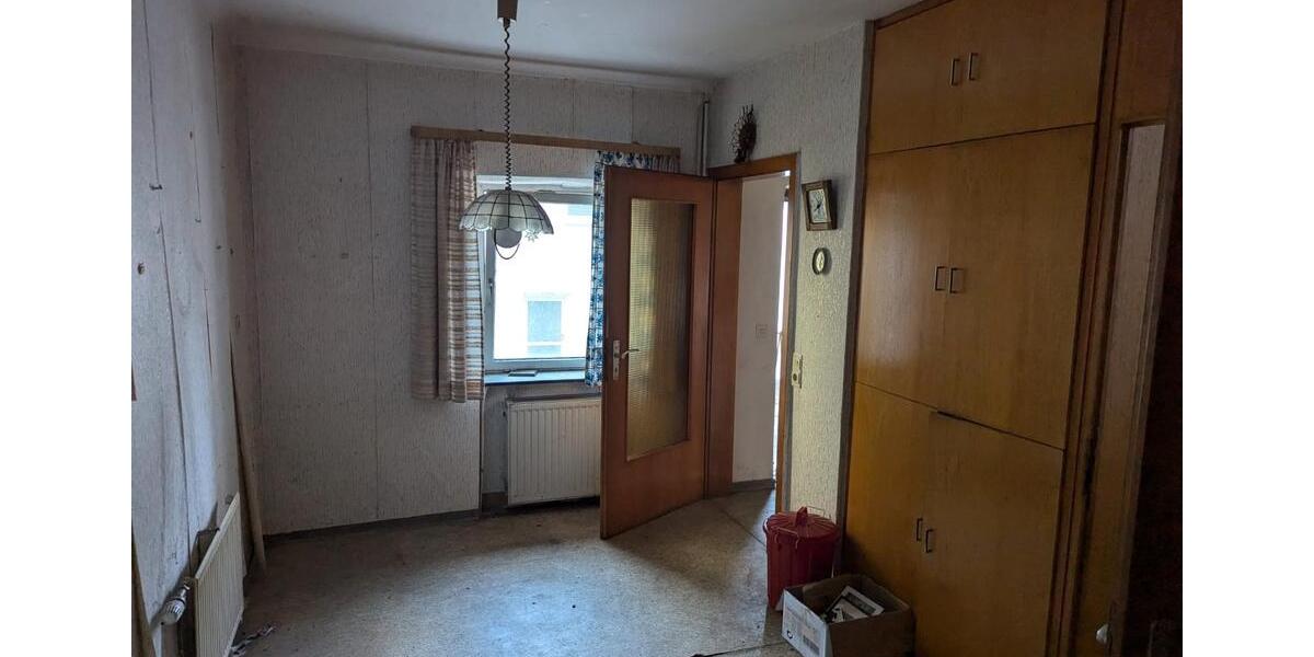 Einfamilienhaus Homburg - 4 Zimmer, 85 m&sup2;, 90.000&euro; | Angebot:26055724