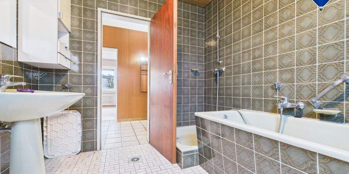 Einfamilienhaus Eppelborn Wiesbach - 4 Zimmer, 253 m&sup2;, 169.000&euro; | Angebot:25673985