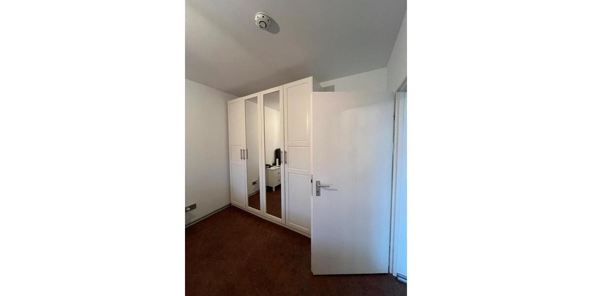 Etagenwohnung Saarbrücken Eschberg - 2 Zimmer, 55 m&sup2;, 575&euro; | Angebot:25839265
