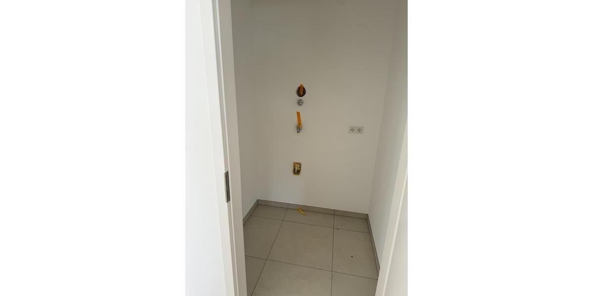 Etagenwohnung Sankt Ingbert - 4 Zimmer, 116 m&sup2;, 1.740&euro; | Angebot:26664247