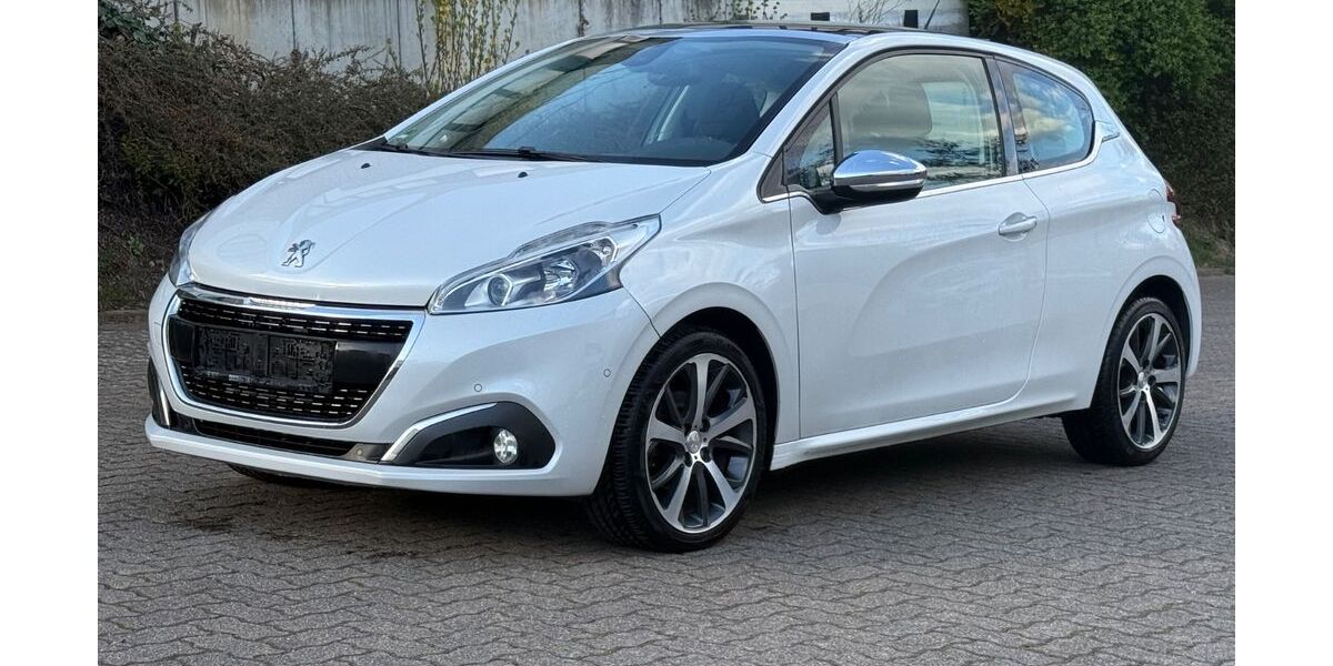 Peugeot 208 128.000 km 7.600 &euro; Saarbrücken 66115