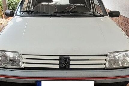 Peugeot 205 222.000 km 999 &euro; Rehlingen-Siersburg 66780
