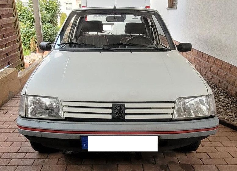 Peugeot 205 222.000 km 999 &euro; Rehlingen-Siersburg 66780