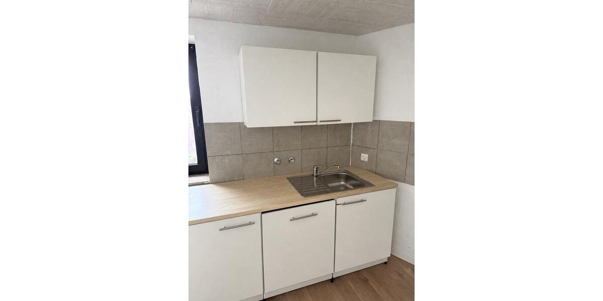 Etagenwohnung Saarlouis - 2 Zimmer, 43 m&sup2;, 610&euro; | Angebot:26697489