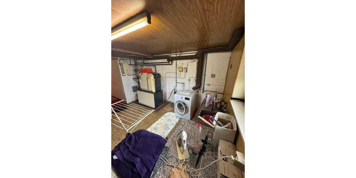 Einfamilienhaus Zweibrücken - 7 Zimmer, 200 m&sup2;, 319.500&euro; | Angebot:25928891