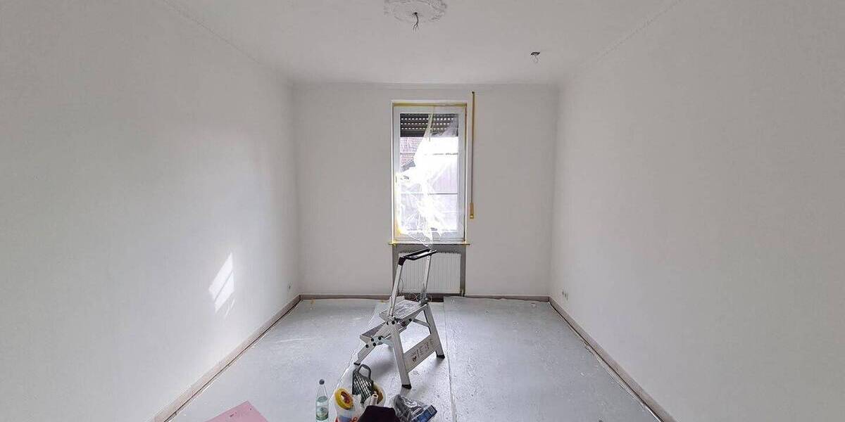 Etagenwohnung Saarbrücken St Arnual - 5 Zimmer, 98 m&sup2;, 1.000&euro; | Angebot:26470997