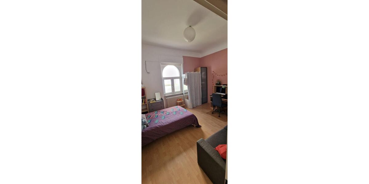 Erdgeschoßwohnung Saarbrücken - 4 Zimmer, 110 m&sup2;, 340.000&euro; | Angebot:26827482
