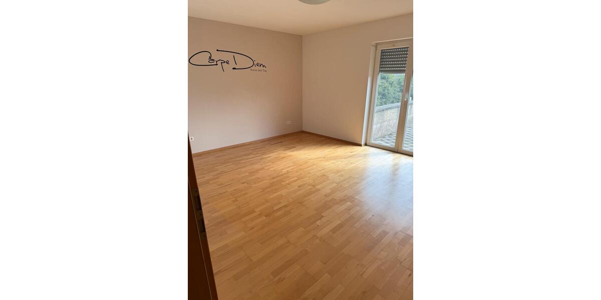Etagenwohnung Überherrn - 3 Zimmer, 95 m&sup2;, 790&euro; | Angebot:25476131