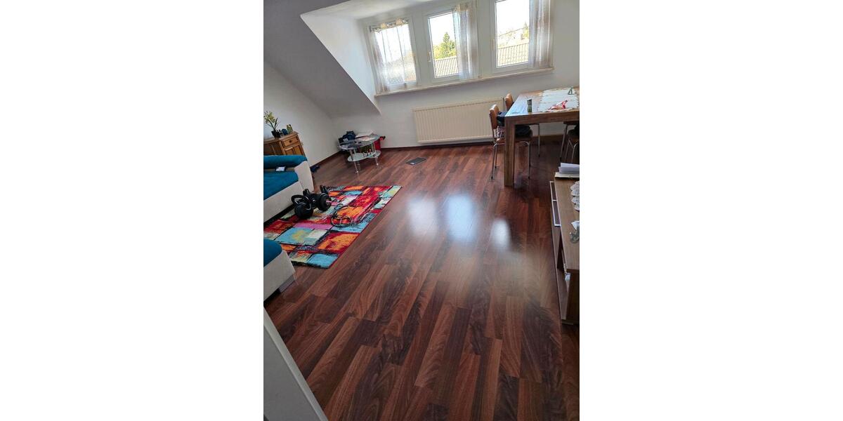 Dachgeschoßwohnung Neunkirchen - 2 Zimmer, 75 m&sup2;, 550&euro; | Angebot:26674799