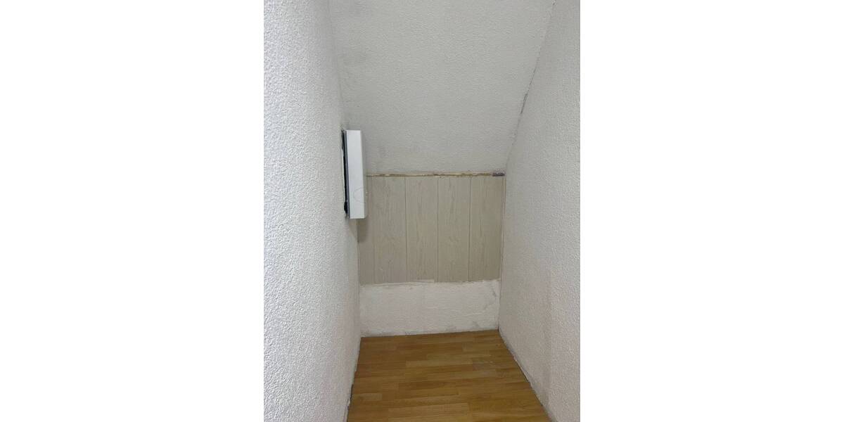 Doppelhaushälfte Völklingen Ludweiler - 3 Zimmer, 85 m&sup2;, 129.000&euro; | Angebot:25663156