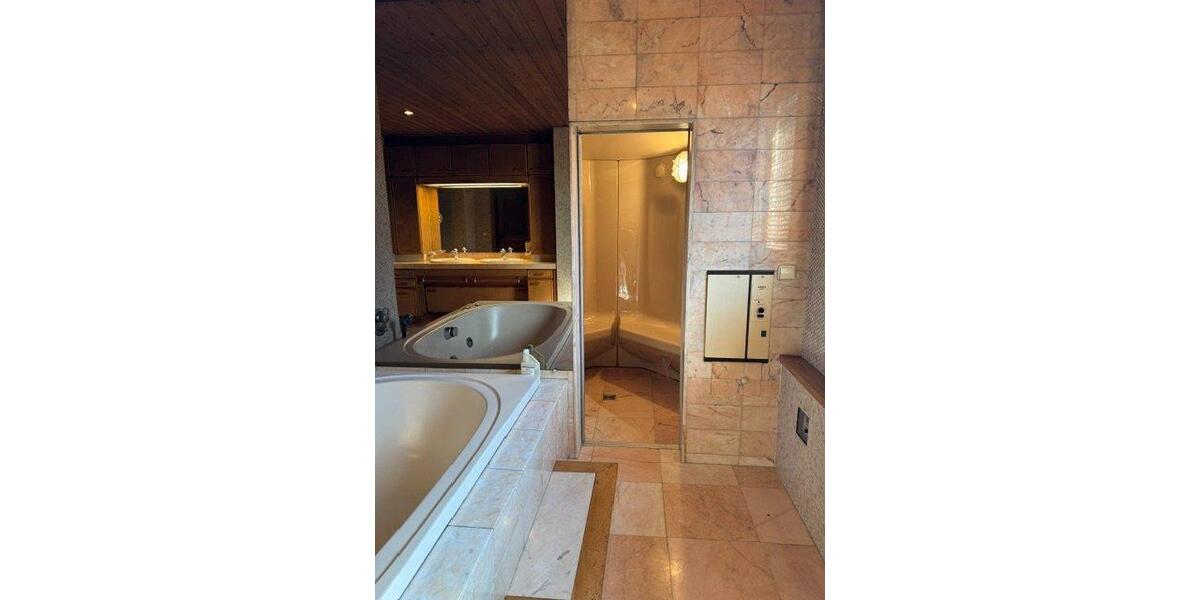 Einfamilienhaus Kleinblittersdorf - 7 Zimmer, 204 m&sup2;, 335.000&euro; | Angebot:26133957