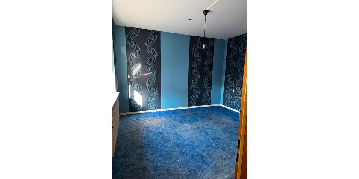 Etagenwohnung Spiesen-Elversberg Elversberg - 2 Zimmer, 105 m&sup2;, 750&euro; | Angebot:25917914