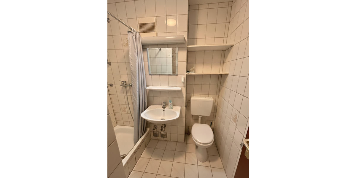 Etagenwohnung Saarbrücken Kieselhumes - 1 Zimmer, 21 m&sup2;, 430&euro; | Angebot:25931486