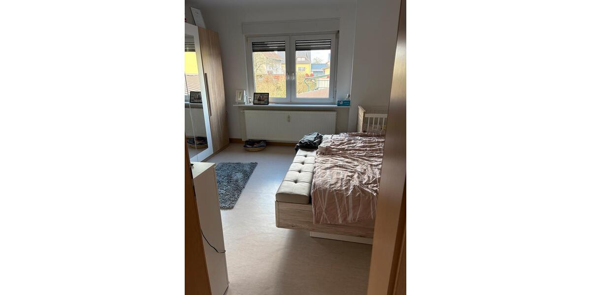 Etagenwohnung Quierschied - 3 Zimmer, 100 m&sup2;, 600&euro; | Angebot:25931484
