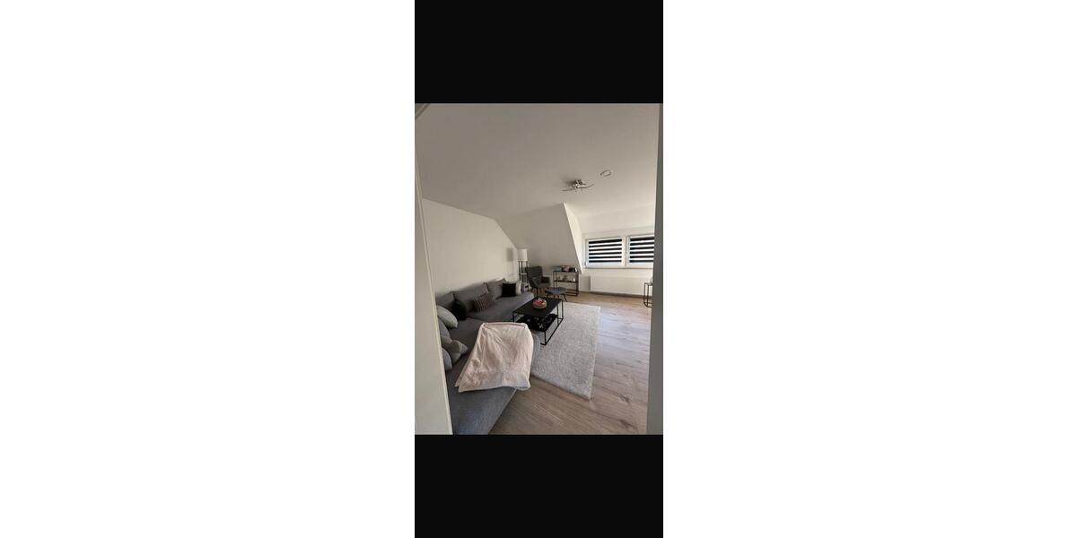 Dachgeschoßwohnung Bexbach - 2 Zimmer, 68 m&sup2;, 770&euro; | Angebot:26624284